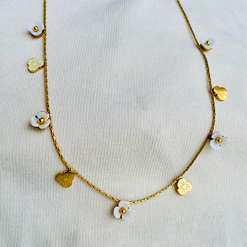 IMG-Shop-by-Categories_0005_Necklaces